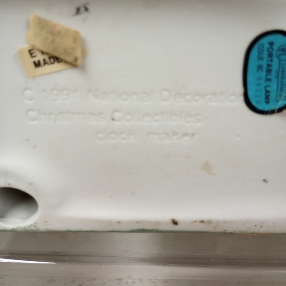 Christmas Americana Porcelain Collection Clock Maker Lighted Christmas Village - Picture 10 of 10